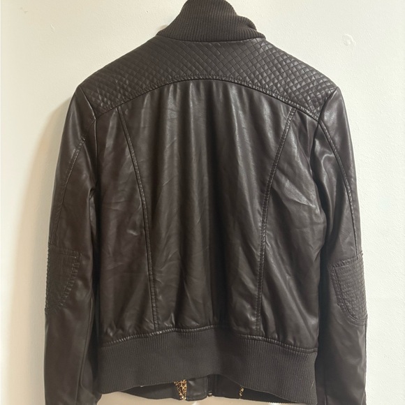 Ci Sono by Cavalini Faux Leather Jacked Brown with Leopard print on inside - Picture 3 of 3